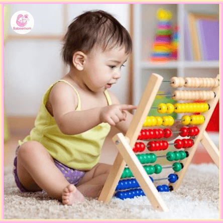 đồ chơi cho bé 5 tháng tuổi