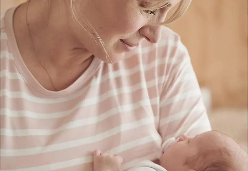 Ở cữ sau sinh đúng cách: Bí quyết để mẹ khỏe mạnh, mau hồi sức