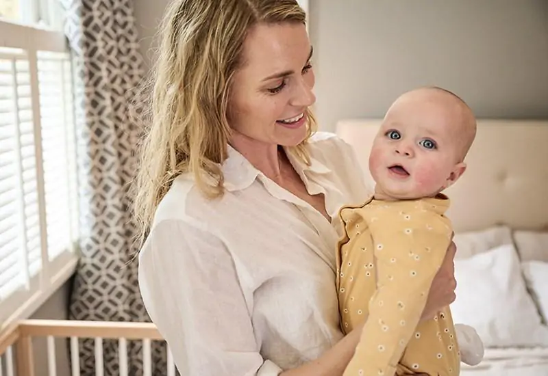 Sau sinh bao lâu thì đi lại bình thường? Hướng dẫn chăm sóc mẹ sau sinh