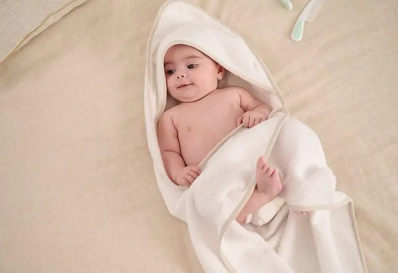 Lưu ý cần nắm khi dưỡng da cho bé an toàn và mềm mại