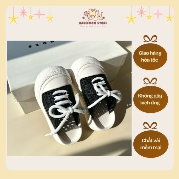Giày sục cho bé gái mà đen